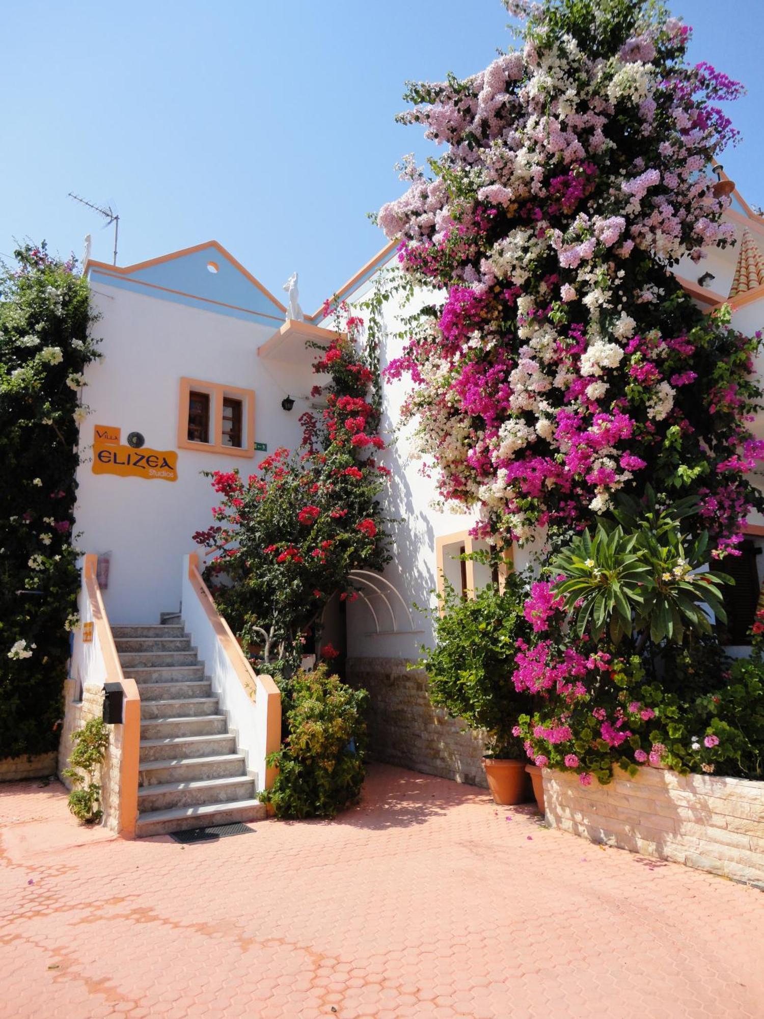 Villa Elizea Stalós Buitenkant foto