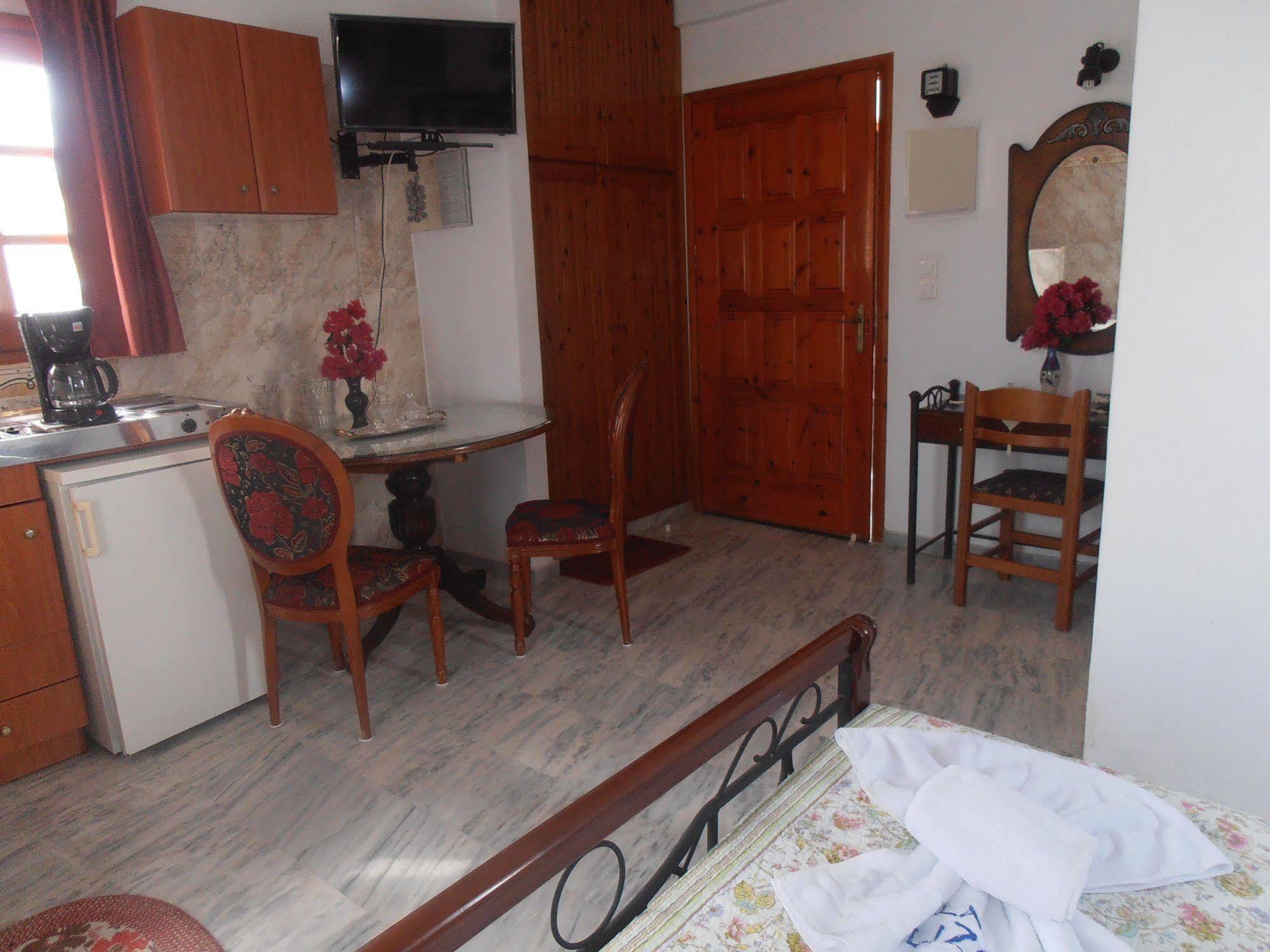 Villa Elizea Stalós Buitenkant foto