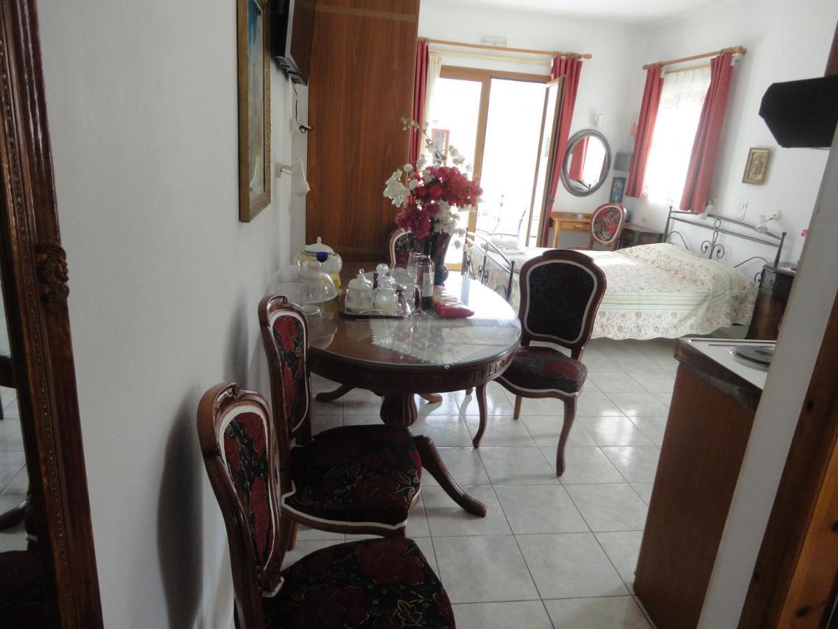 Villa Elizea Stalós Buitenkant foto